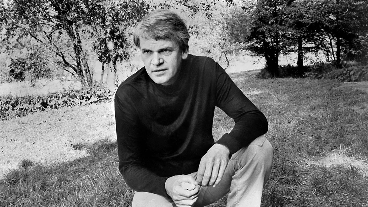 Milan Kundera. Šest literárních expertů říká, co znamená pro mladou generaci